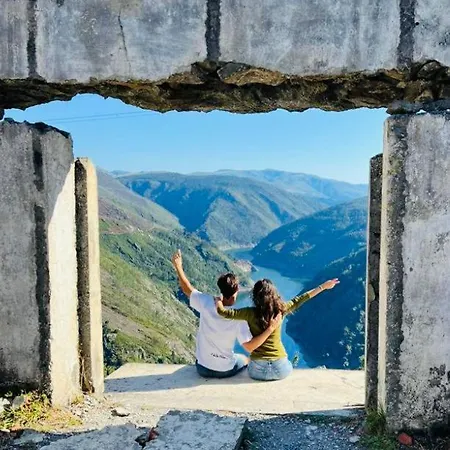 Apartament Ahio San Martin, Rurales Casa De La San Martin de Oscos