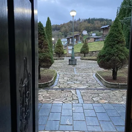 Ahio San Martin, Rurales Casa De La * San Martin de Oscos